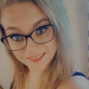 Meet your Posher, Robyn